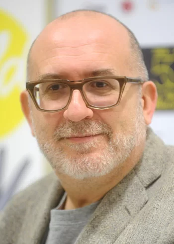 Sandrone Dazieri - Ucide-l pe tata .PDF